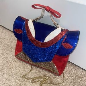 Danielle Nicole Snow White Bag✨